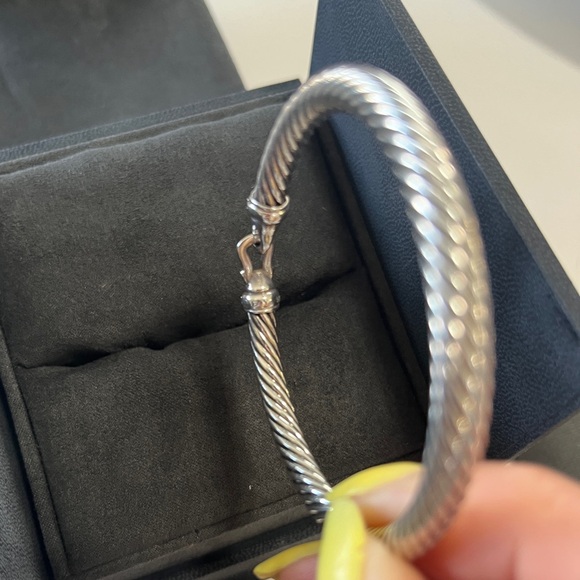 David Yurman Diamond Buckle Classic Cable Bracelet 5mm - Sterling Silver - Picture 12 of 14